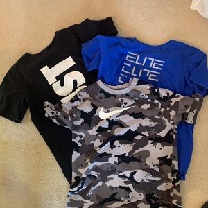 Youth boys Nike T-shirt bundle